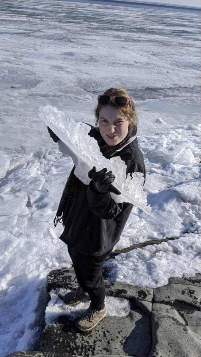 Meet Drew! @DrewCheck is a new lab tech joining our NSF-funded project on winter limnology. Drew graduated from UMD and is interested in Arctic ecology. She's excited to fill in gaps in winter limnology and hopes to continue her work in Arctic locations around the world!