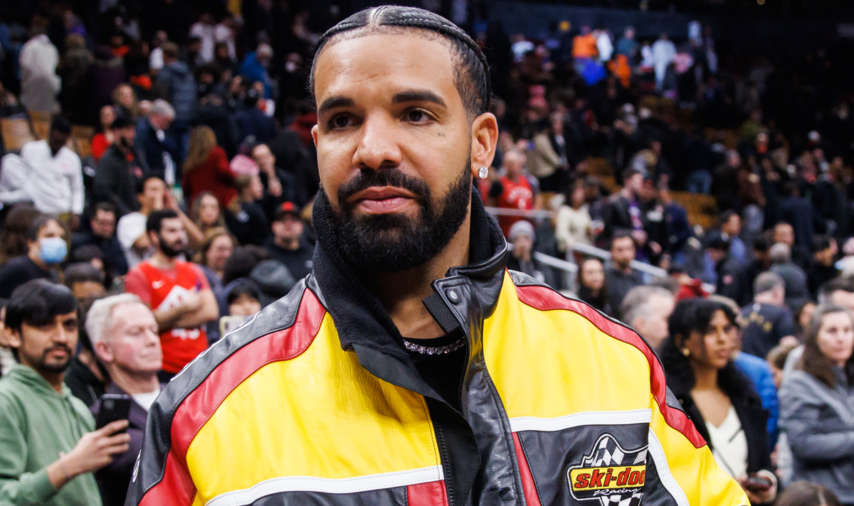 Drake's mansion surrounded by police as horror shooting leaves man injured the-express.com/entertainment/…