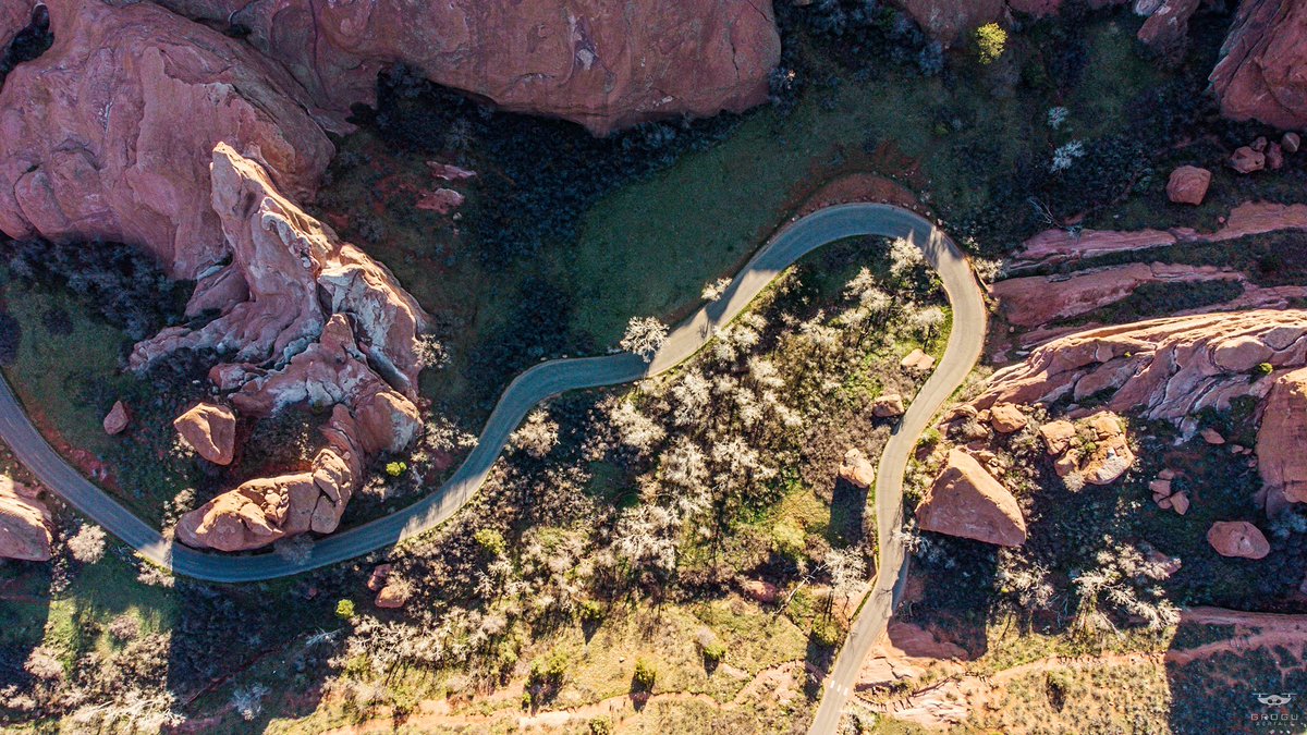 Red Rocks Park
📍Morrison, Colorado
📸 DJI Mini2  | Grogu Aerials
#djimini2 #dji #drone #dronephotography #djiglobal #dronestagram #droneoftheday #drones #aerialphotography #dronelife #dronepilot #dronefly #djimini #dronephoto #dronedaily #droneshot #raw_drone #redrocks #colorado