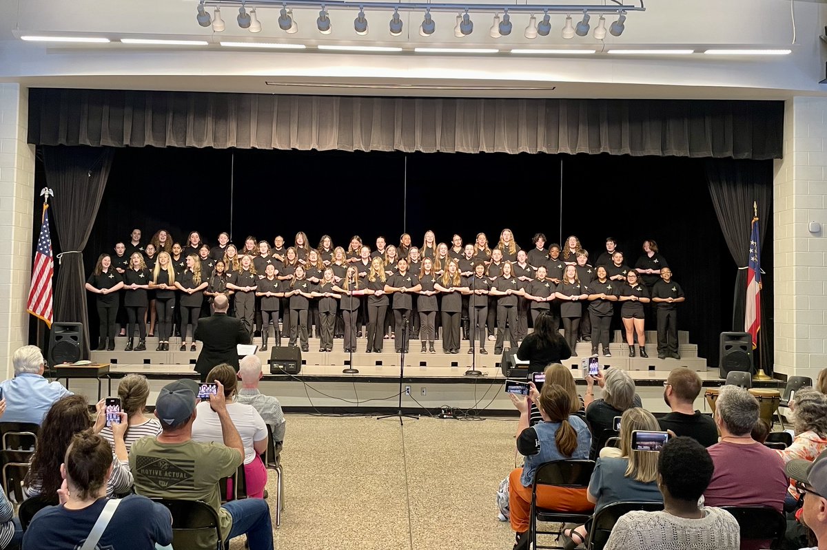 DRMS Chorus students put on a great show last night! : #ItsGreatToBeAChief #BeTheChange #GoChiefs #CCSDfam #DRMScares #DRMSstem