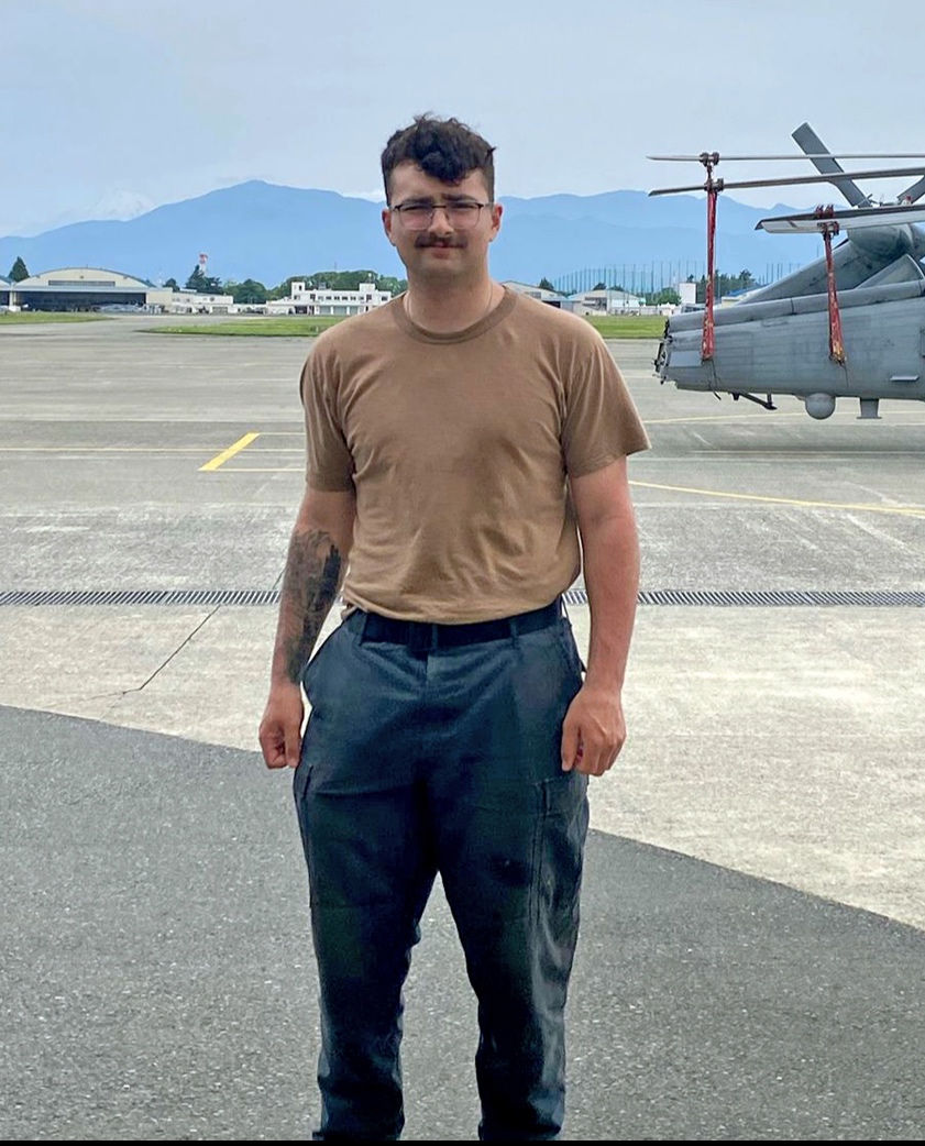 #Corona resident serves #USNavy at #HelicopterMaritimeStrikeSquadron51 #HSM51 in #Japan
AMAN Zane O'Donnell
Warlord of the Week for April 29, 2024
A motivated Plane Captain always working on AM qual's. BZ!
facebook.com/HELMARSTRIKERO…
#ForgedByTheSea #AmericasNavy @NETC_HQ @MyNavyHR