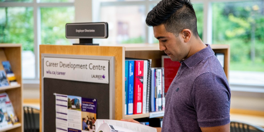 Looking for work? Laurier's Career Centre is here to help you find a job and prepare effective applications, whether you are looking for a full-time job after graduation, an international experience, or a summer or part-time job. Learn more: ow.ly/raZq50RxCaG