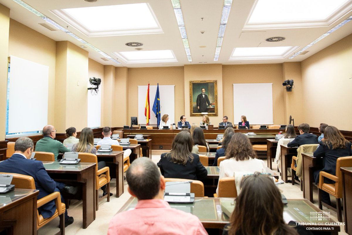 👉Los funcionarios en prácticas del Tribunal de Cuentas comienzan la recta final antes de incorporarse a nuestra institución.

📌Esta semana han visitado el @Congreso_Es para profundizar en las relaciones del Tribunal de Cuentas con las Cortes Generales.