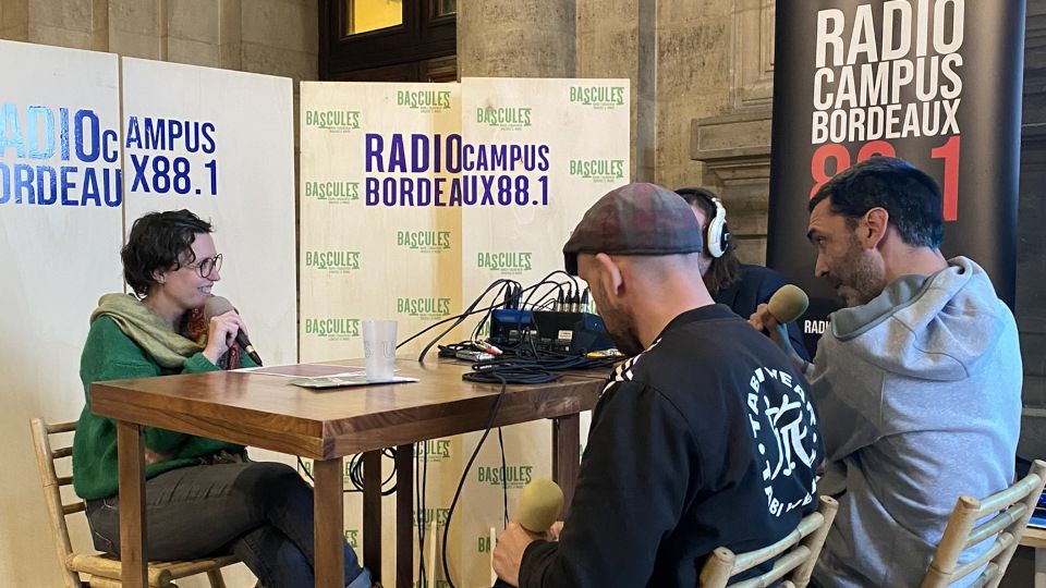 Du slam de données scientifiques ? Le projet ECODOC et StreetDef Records interviewés par Radio Campus Bordeaux à l'occasion du festival Bascule(s).
ecodoc.u-bordeaux.fr/actualites/bas…
#slam #researchdata #DataScience