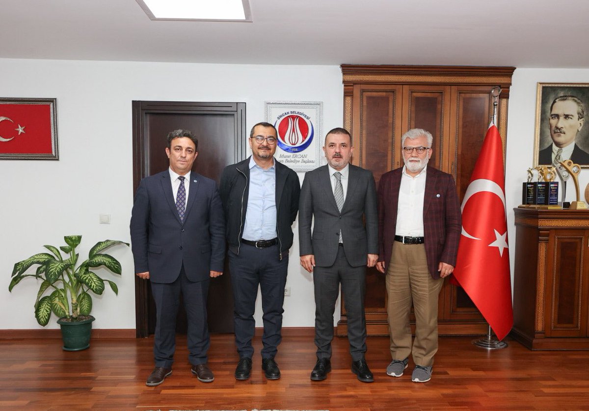 Lokman Hekim Hastanesi Genel Müdürü Sn. Süleyman Alper İnceöz, Hastane Başhekimi Sn. Barış Ecevit Yüksel ve Hastane Müdürü Sn. Özgür Keçeli’ye nazik ziyaretleri için teşekkür eder; halk sağlığı adına ortaya koydukları özverili çalışmalarda kendilerine başarılar dilerim.