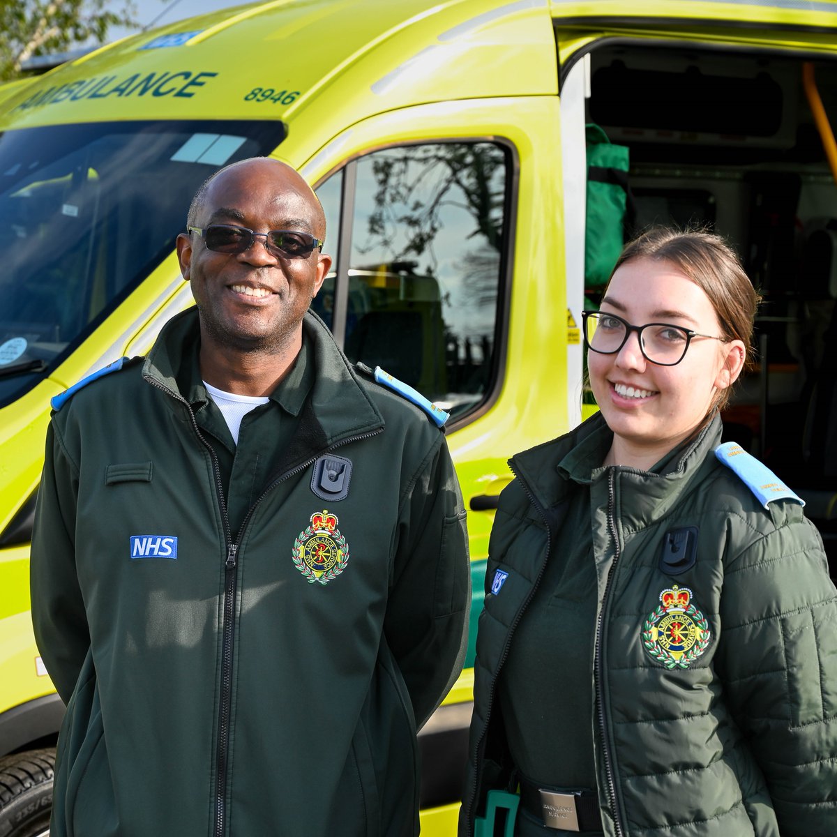 Non-Emergency Transport Service crews like Eddie and Rebecca are trained in basic life-support and help to keep emergency ambulances free for patients who need them most. Find out how you can kickstart your frontline career by applying for this role: buff.ly/3QBkShg