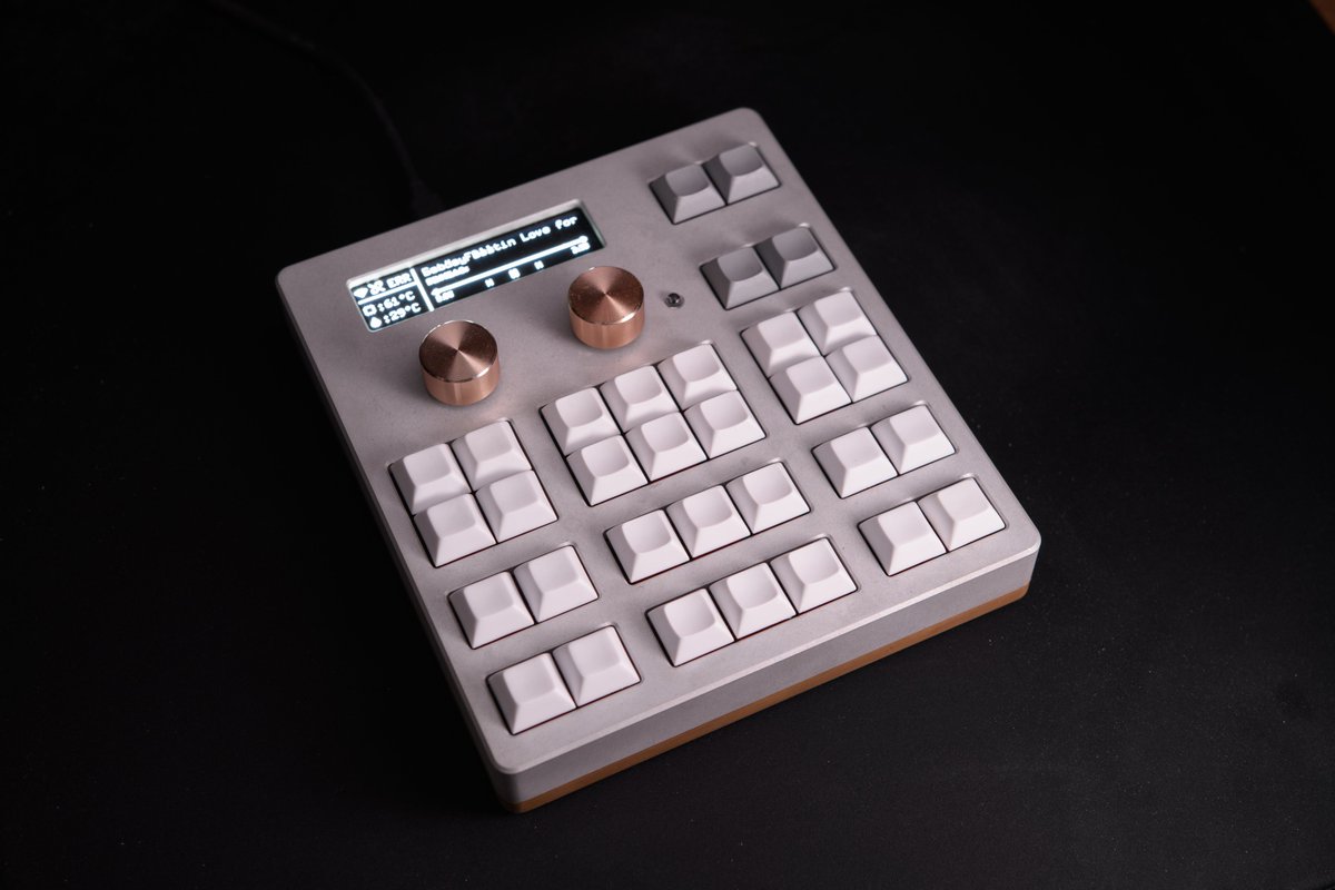 fishychair tweet media