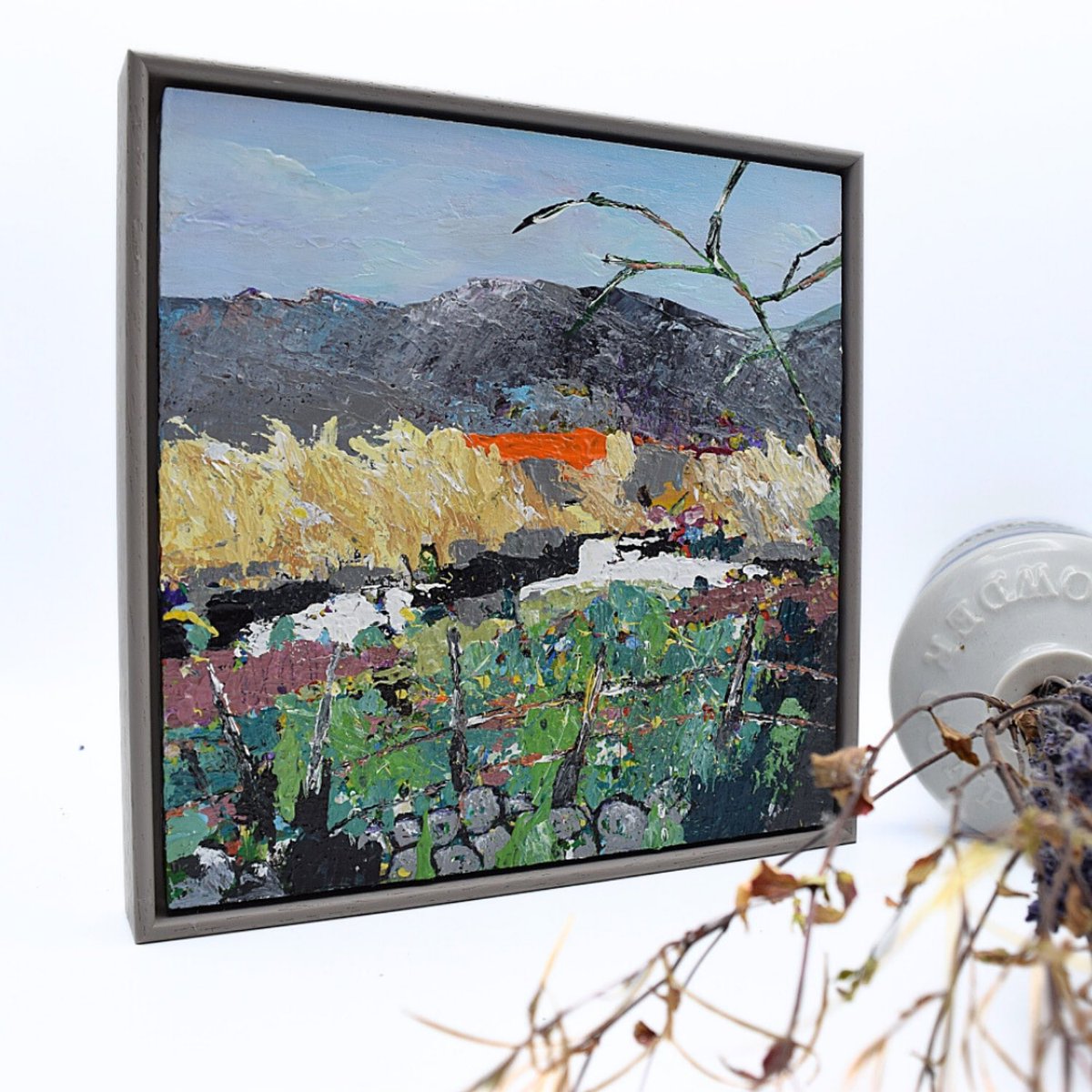 Hello! I’d like to share my framed #acrylicpainting today. #newonfolksy #art #scottishlandscape 

folksy.com/items/8335007-…