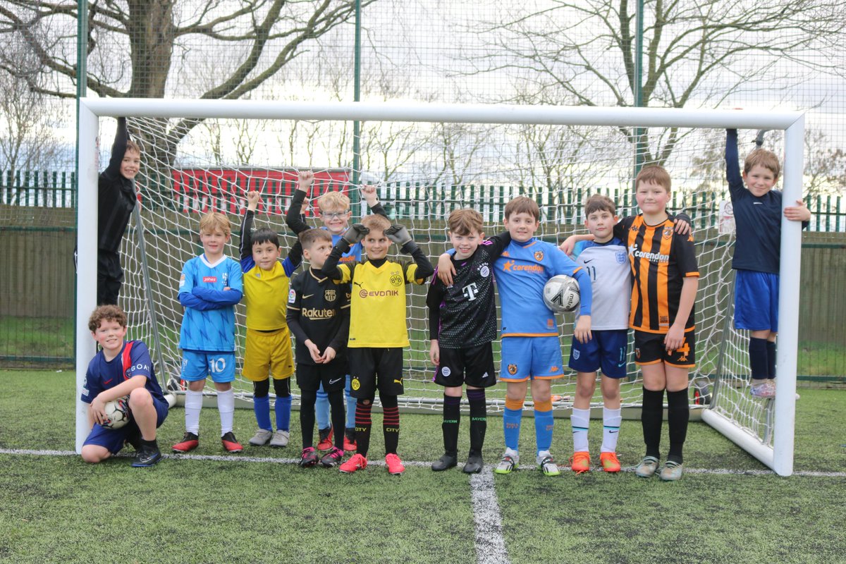 There are remaining spaces for our May-Half Term Football Centres at both Holderness Academy & South Hunsley (Tuesday 28th May to Friday 31st May) Our Football Centres offer high-quality coaching, engaging skills games, & exciting matches. 👉 shorturl.at/iKLV3