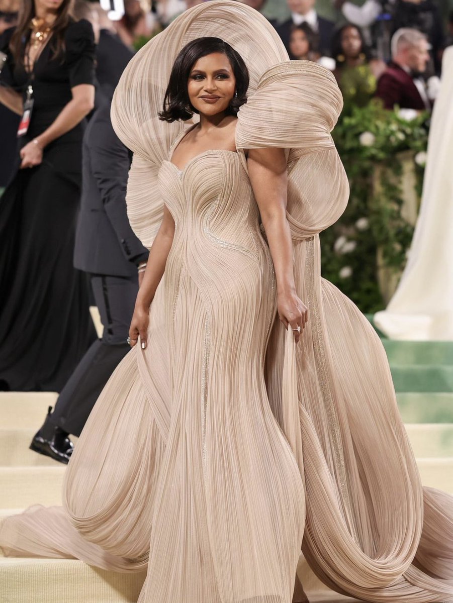 The most beautiful dresses at the #MetGala #MetGala2024 🥀✨