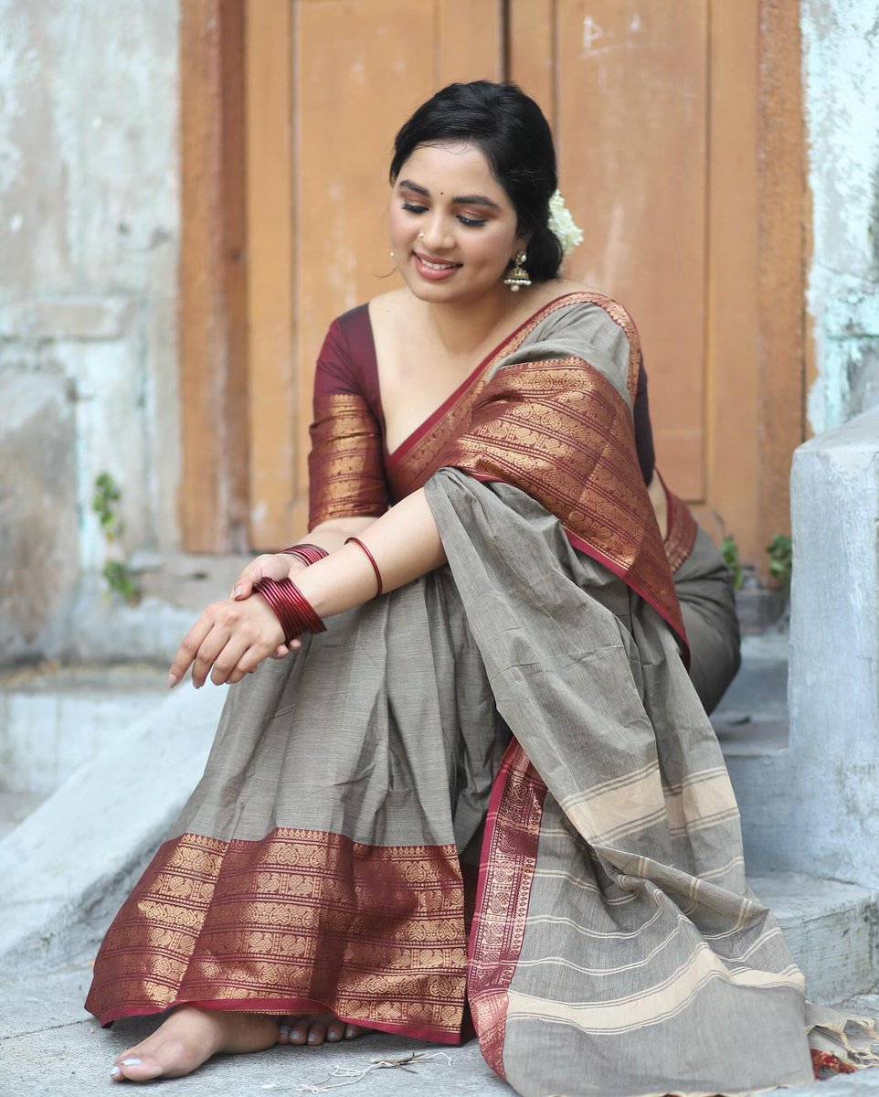 #SrushtiDange ❤️
#IndiaGlitz #Tamilactress #TamilCinema #Kollywood #Actress #TamilCinema #Kollywood #actor #tamilactors