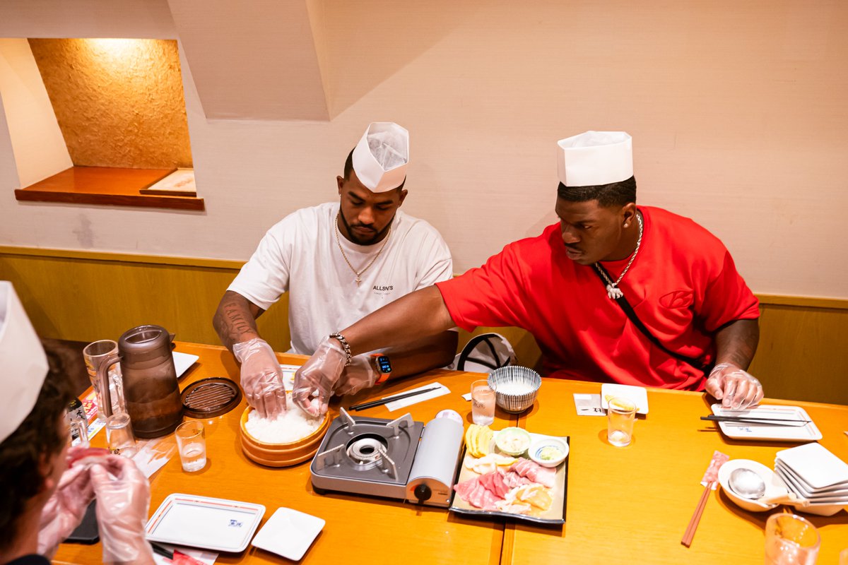 In All Kinds of Weather. Enjoying the day at the Meiji Jingu and ending the evening with a sushi making class. #GatorMade | #GatorsInJapan