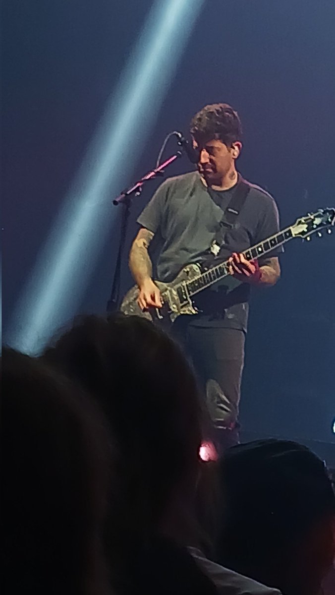 gh0ul1zh's tweet photo. thread of some personal photos of fob in birmingham (03/13) !! i reposted some of these to my insta but not on here:3 https://t.co/LwushpeP4q