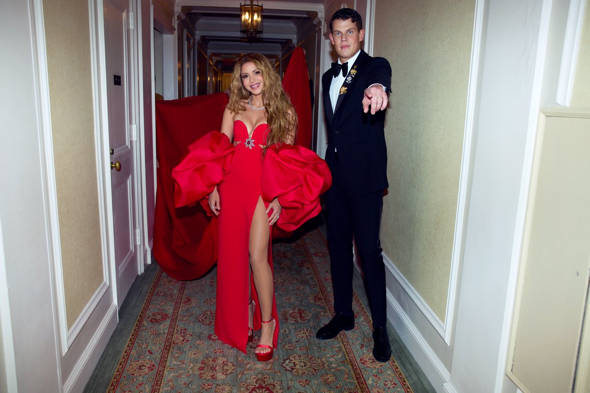 Global superstar @Shakira is Creative Director @WesGordon’s latest muse for this year’s Met Gala, celebrating the exhibition opening of “Sleeping Beauties: Reawakening Fashion.” Shakira wears a strapless crepe column gown in signature Herrera Red.