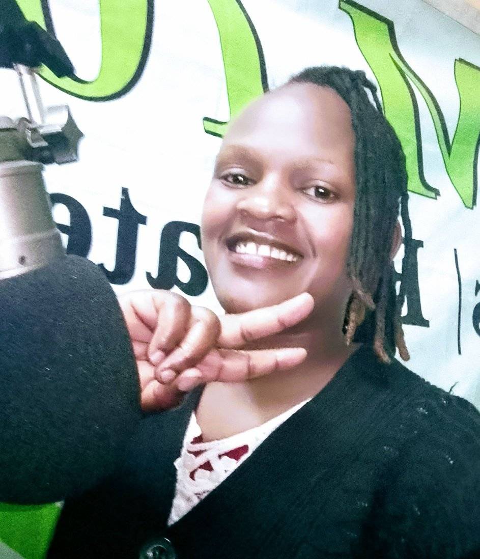 rwarefm101's tweet photo. Good evening karibu Rware 101.7 FM ceceni haku nja #rigithii ngoini show naTabby wa broker kuuma 3pm to 7pm
Sms or call 0720002250
follow us on facebookhttps://web.facebook.com/facebook.comrwarefm https://t.co/HgrpkQKNCn