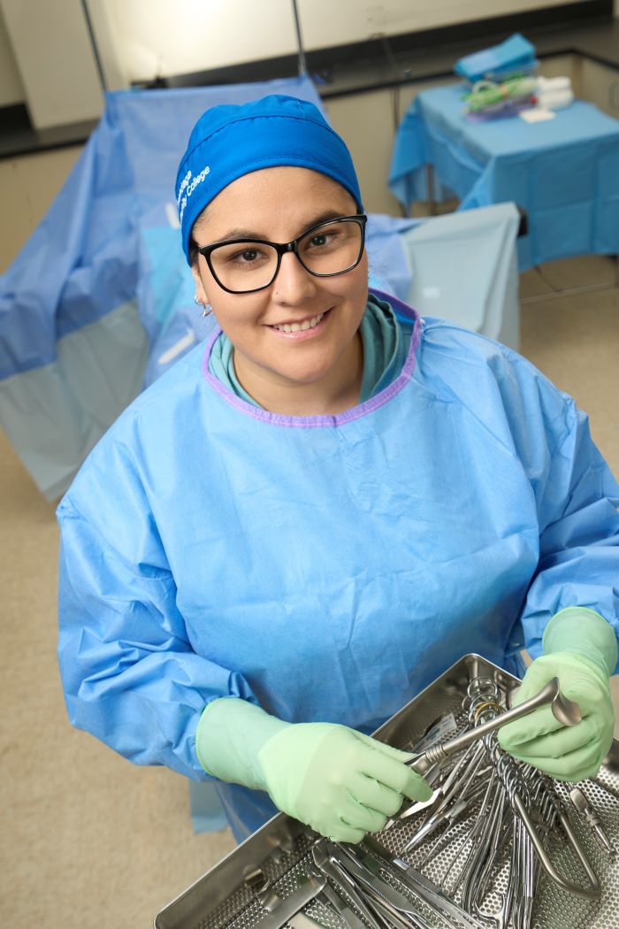 Congratulations to our 2024 Commencement Student Speaker, Melissa Duran! She came to the U.S. from Ecuador 11 years ago, earned her Surgical Technology degree here, and will continue her education at SUNY Upstate Medical University in the fall. 🔗 bit.ly/3UPH1e8