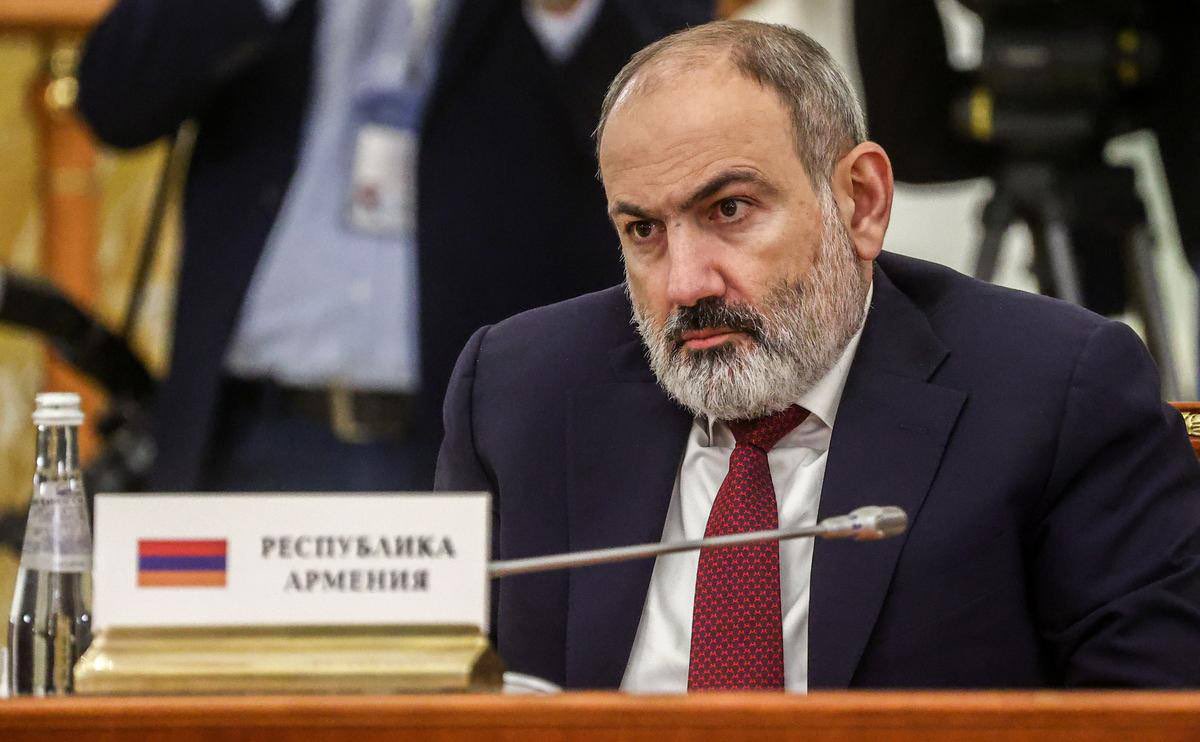 Ermenistan Başbakanı Nikol Paşinyan: 

'Türkiye ve Azerbaycan'la düşmanlığa son vermeliyiz.'