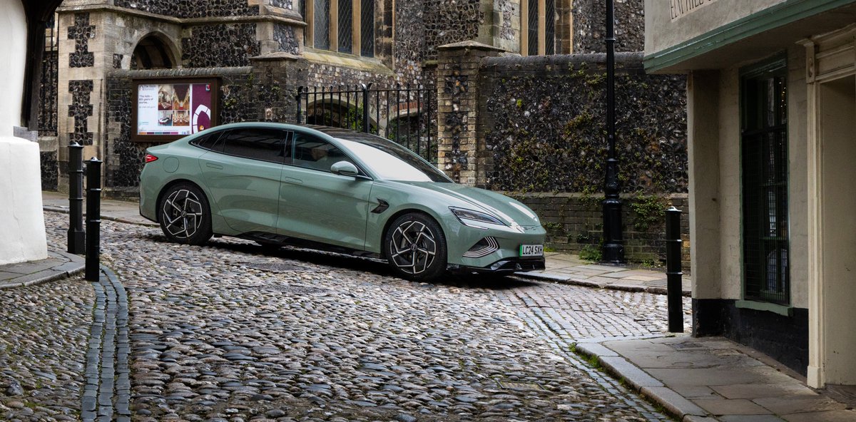 MotorTraderMag's tweet photo. NEWS @BusseysNorfolk to take on BYD in Norwich https://t.co/mI2d8NqK8O @BYDCompany https://t.co/CkQXY1gyFc