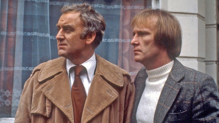 Celebrating “The Sweeney” 50th birthday, this Sun May 12 at noon a celebration tour of legendary locations in aid of the John Thaw Charitable Trust facebook.com/profile.php?id… @itvlondon @BBCLondonNews @BBCTheOneShow @GMB @thismorning @itvnews #thesweeney #johnthaw