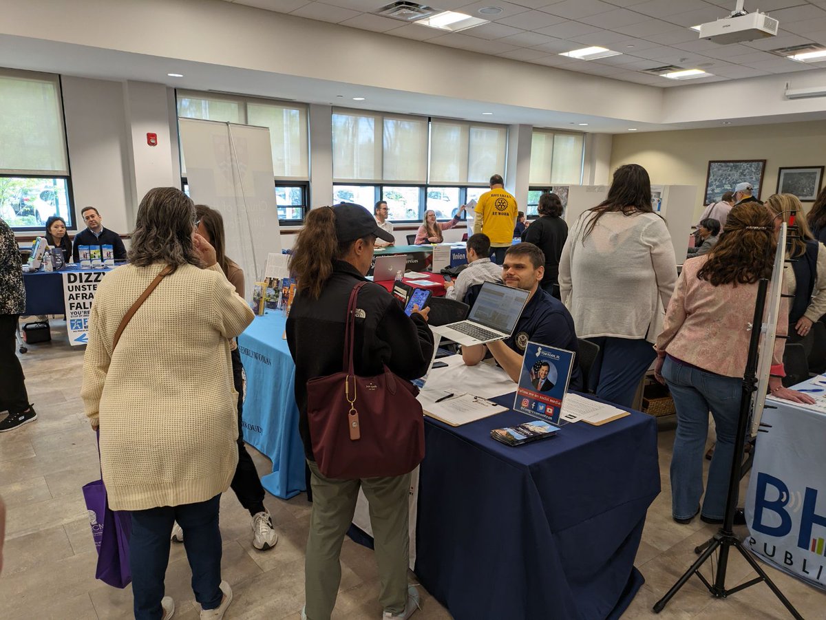 Team Kean was in Berkeley Heights for the Senior Affairs Committee of Berkeley Height’s third annual Senior Information Fair. Thank you to the Senior Affairs Committee and to all the constituents and service providers who came out!
