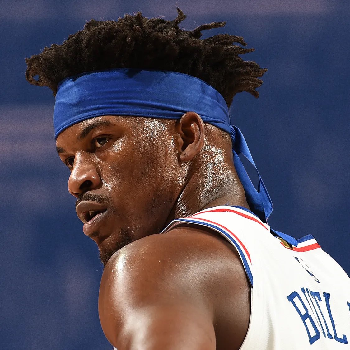 The Philadelphia 76ers are the favorites to land Jimmy Butler in a potential trade, per @BovadaOfficial 

- Philadelphia 76ers: +200
- New Orleans Pelicans: +400
- Brooklyn Nets: +600
- Sacramento Kings: +800
- San Antonio Spurs: +1200
- Los Angeles Lakers: +1400
- New York