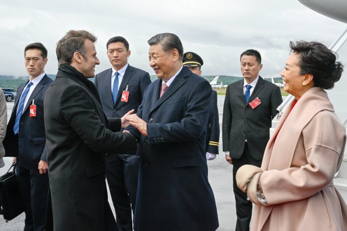 El presidente Xi Jinping termina con mucho éxito su visita de Estado a Francia. iEnhorabuena!