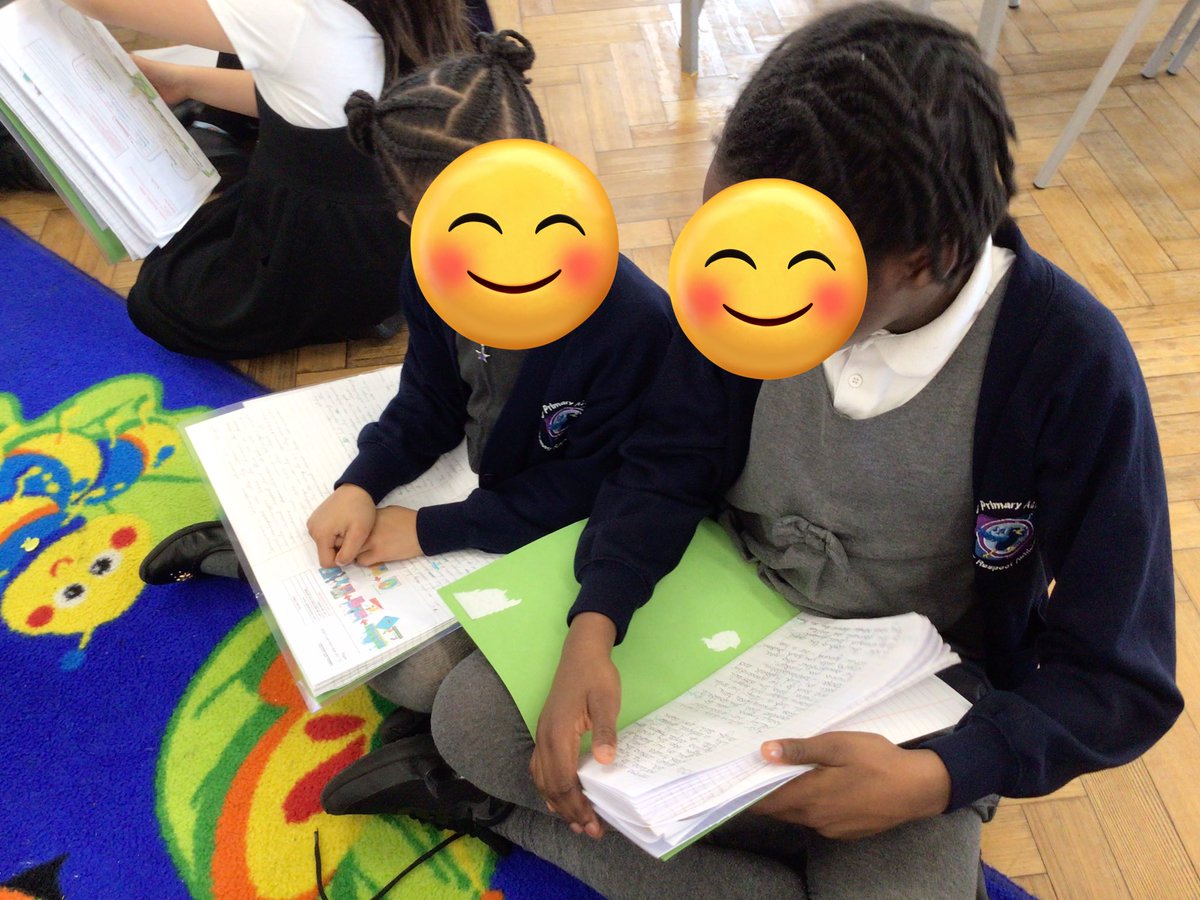 2M and 5BP enjoyed sharing their engaging cultural stories with each other this afternoon 📚📖