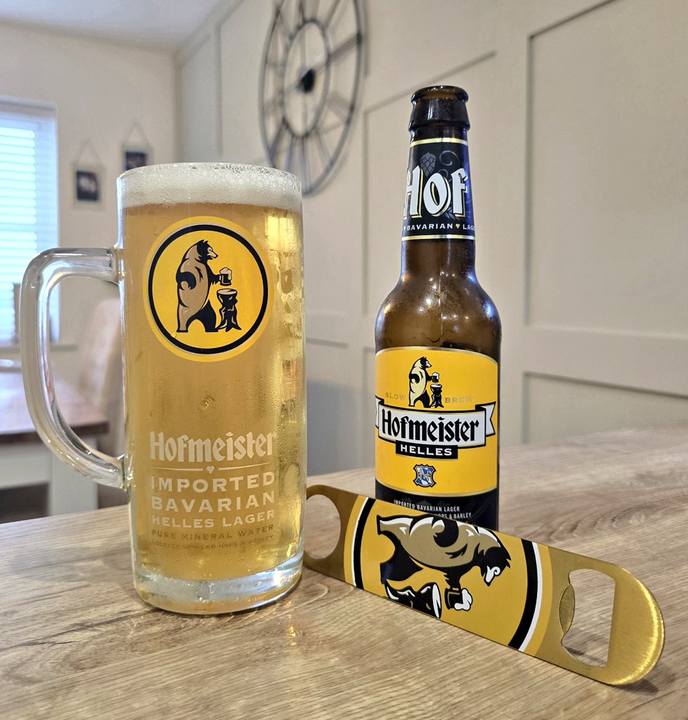 What. A. Drop! This is a far cry from the old 3.4% abv original. The re branding of this new 5% Bavarian Helles Lager is superb. It sits right up there for me. I can't recommend it highly enough. As for the glasses, etc, pure quality 👌🏻, no expense spared! Give it a go…