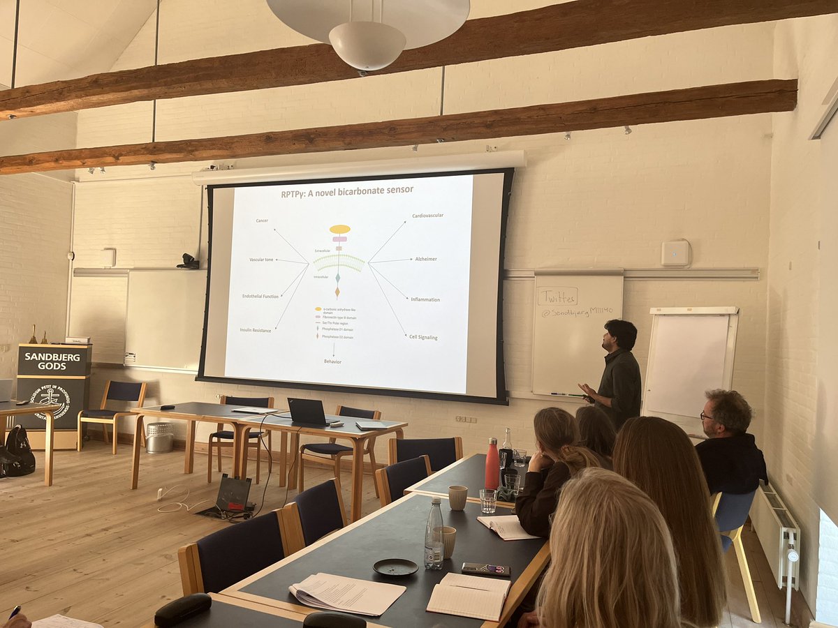 Next session is on membrane transport in cancer with Albrecht Schwab on
KCa3.1 channels in cancer, Stine Falsig Pedersen on tumor microenvironment acidosis, and Danish Khan on RPTPγ in breast carcinogenesis