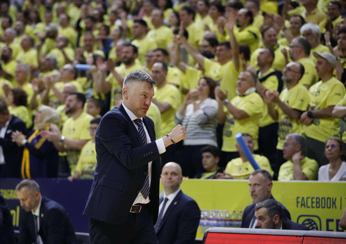 🗣️ Sarunas Jasikevicius: 5. maçı yine aynı tutkuyla oynamaya devam etmeli ve aynı zamanda Monaco için işleri mümkün olduğunda zorlaştırmaya çalışmalıyız. Hücumda daha iyi çözümler bulmamız, iyi bir takım oyunu sergilememiz ve parkede her şeyi ortaya koymamız gerekiyor.