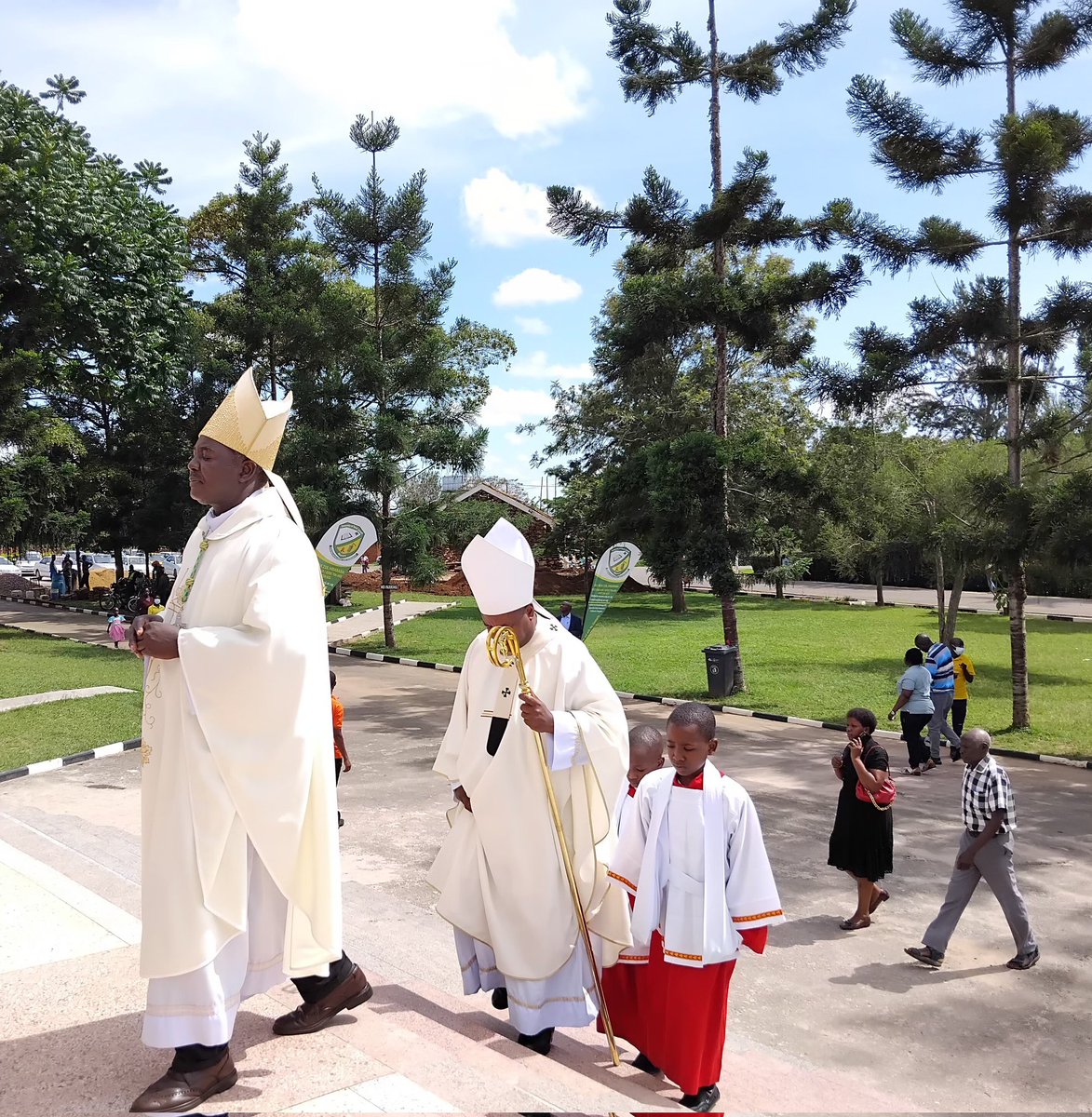 4 slides of Archbishop Lambert Bianomugisha and Bishop Dominic Eibu Bishop of Kotido Diocese in a precession into the Nyamitanga Cathedral in Mbarara City.