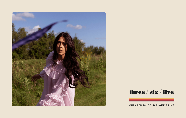 On ‘Big Dipper’, @HalfWaif delivers a bold and colourful leap into a morning garden. It’s a stunning return, leant even greater power by the beautiful <a href="/Khorikos/">Khorikos</a> choir.

From a new EP on <a href="/AntiRecords/">ANTI RECORDS</a>: 
goldflakepaint.ghost.io/half-waif-big-…