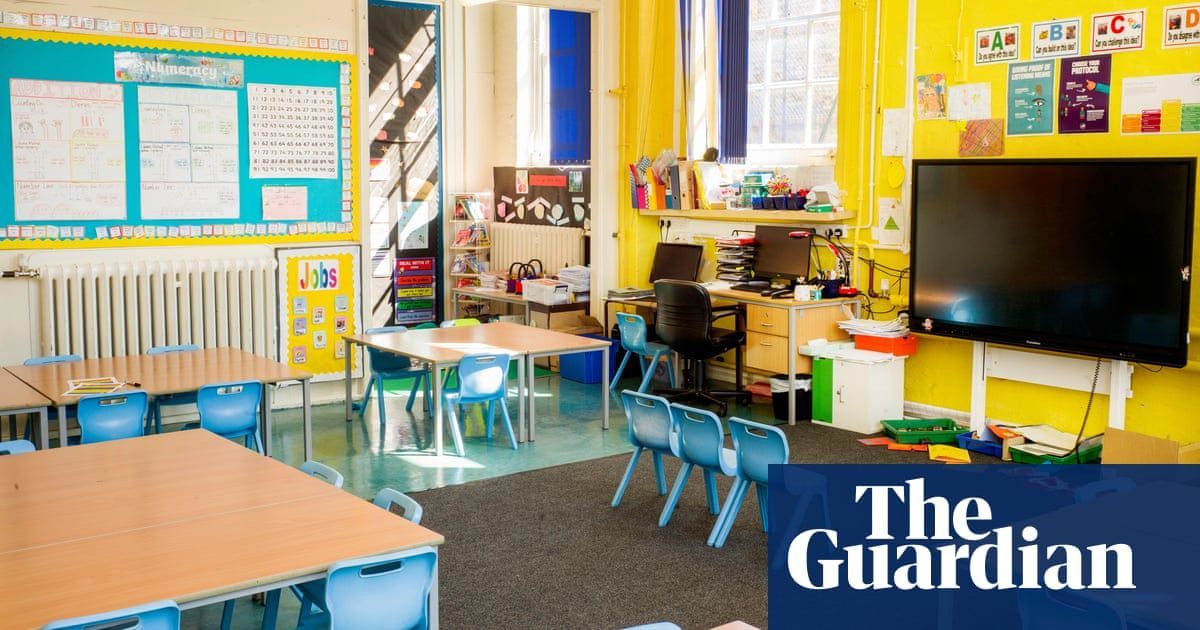Children in England could face the worst exam results in decades and a lifetime of lower earnings, according to research that blames failures to tackle the academic and social legacies of school closures during Covid. #education #ukschools #ukstudents buff.ly/4aOOVtY