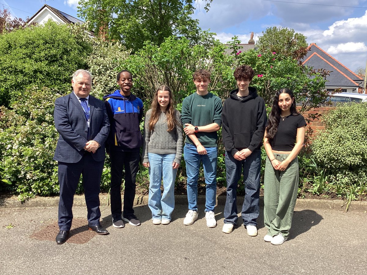 Congratulations to the new College Officers 2024-2025 who were announced today: School Captain: Archie E Head Girl: Ella M Vice Captains: Dami A and Rohan M Deputy head Girl: Evie B