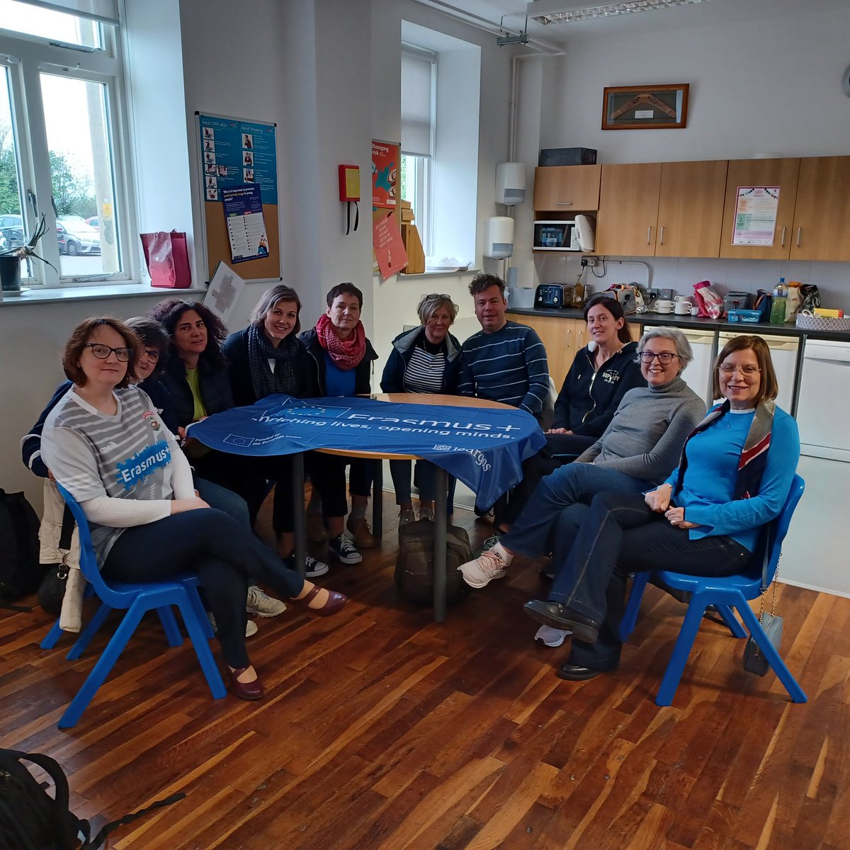 We are also delighted to host teachers from the Czech Republic,  Portugal and the Netherlands along with our Italian partners for Job shadowing in our school. Collaborating and sharing Goal 4 Quality Education. @Leargas @Take1_Programme @BorrisokaneCC @TipperaryETB #etbi_unsdgs