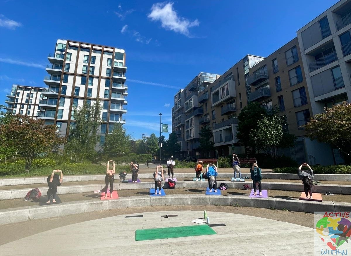 Want to relax? Join us every Wednesday evening for Yoga at 6pm. @redmond_centre LET’S STAY ACTIVE #woodberrydown #woodberrydownestate #woodberrydownreservoir #woodberrydownwetlands #manorhouse @NHGhousing @WDCOResidents @Woodberryaid #activewithin #letsgetactive