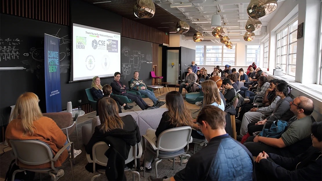 Students tackle impact of climate change at #UofT Climate Impacts Hackathon 🌱 uoft.me/atl