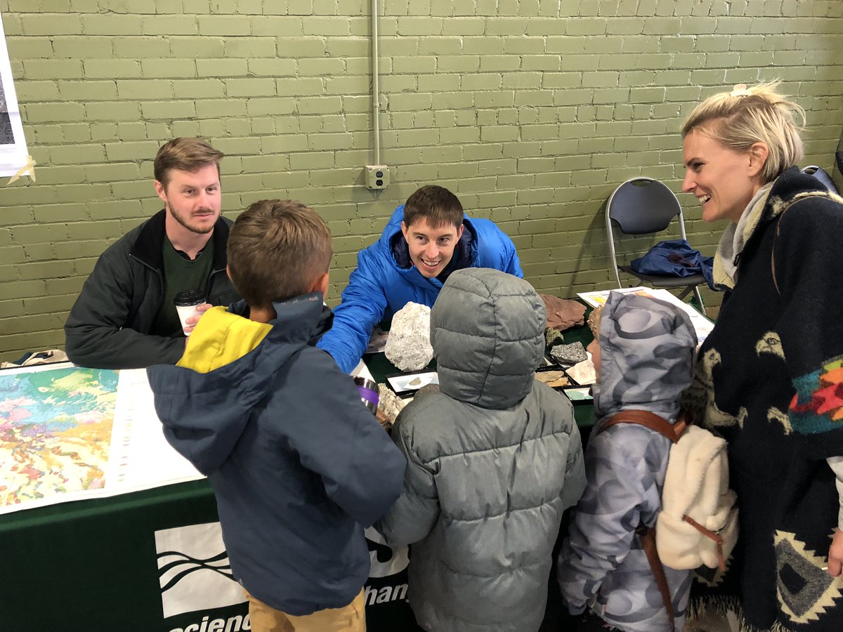 USGS centers in #Flagstaff shared our #science with over 900 visitors at the 2024 Community #STEM Celebration on 4/27. Despite the weather, participants were enthusiastic & we had a fantastic time. The #streamtable was a big hit! #USGS_AzWSC @USGS_AstroGeo #USGS_SBSC #USGS_GMEG
