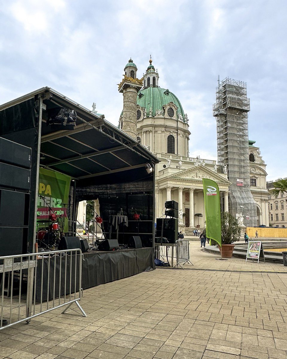 Die Bühne steht, das Wetter passt und in 30 Minuten geht's los mit unserem Wahlkampfauftakt am Karlsplatz. Kommt vorbei! 🫶
#Europawahl2024 #WähldasKlima #Schilling