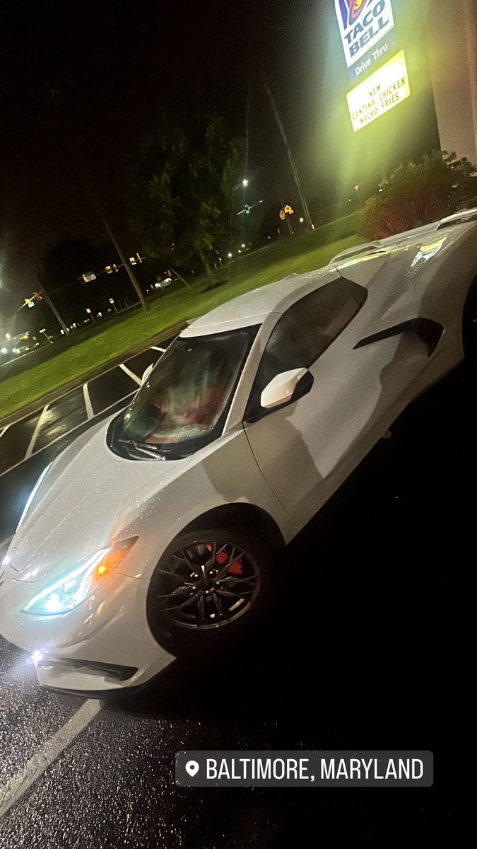 donttalkloudd's tweet image. Came back to Baltimore to my trunk in the front 💯