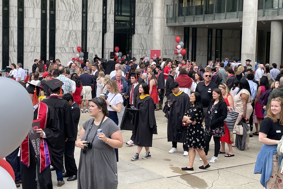 🎓 It's that wonderful time of year! We enjoyed celebrating with our newest graduates and their families this morning! 🥳