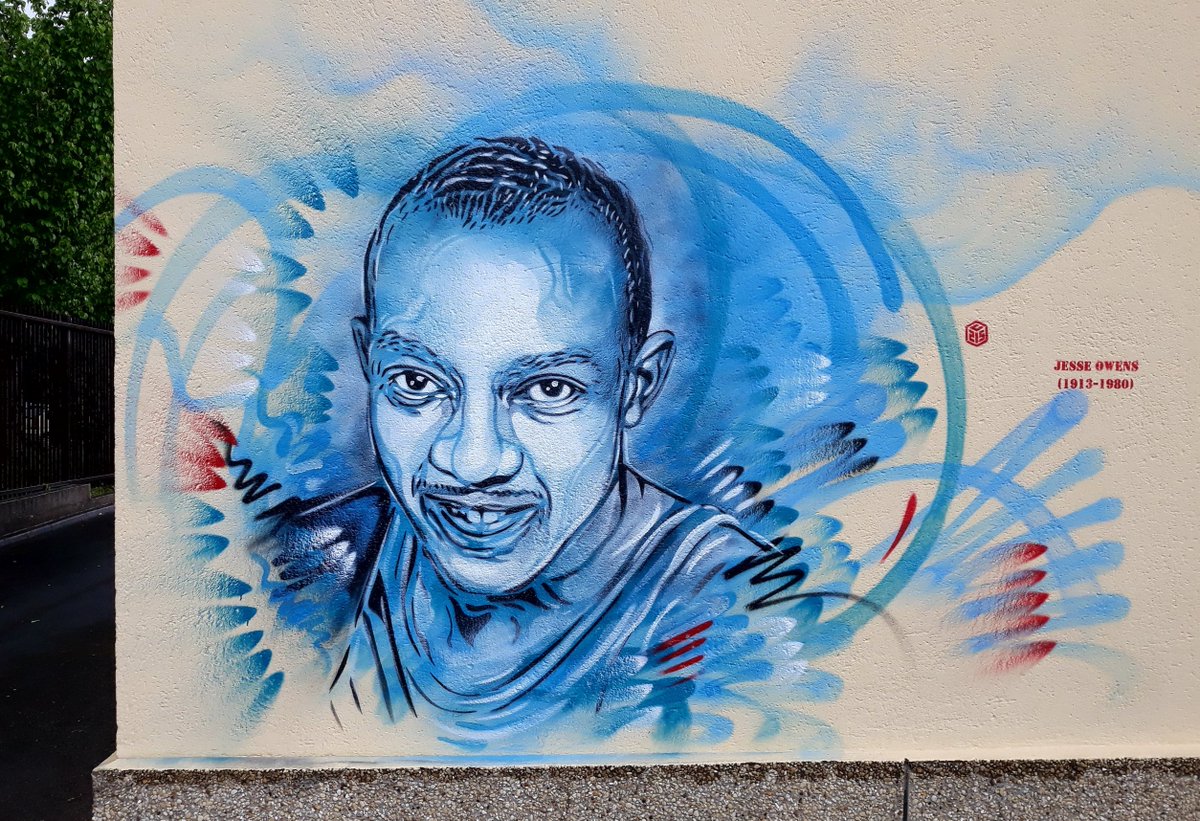 Jeux Olympiques et Paralympiques de Paris 2024
A Tremblay-en-France, l’artiste urbain C215, Christian Guémy a réalisé des portraits  d’athlètes de haut niveau sur différents équipements sportifs de la ville :
Maison des sports : Jesse Owens (Athlétisme)
#C215 #JO2024