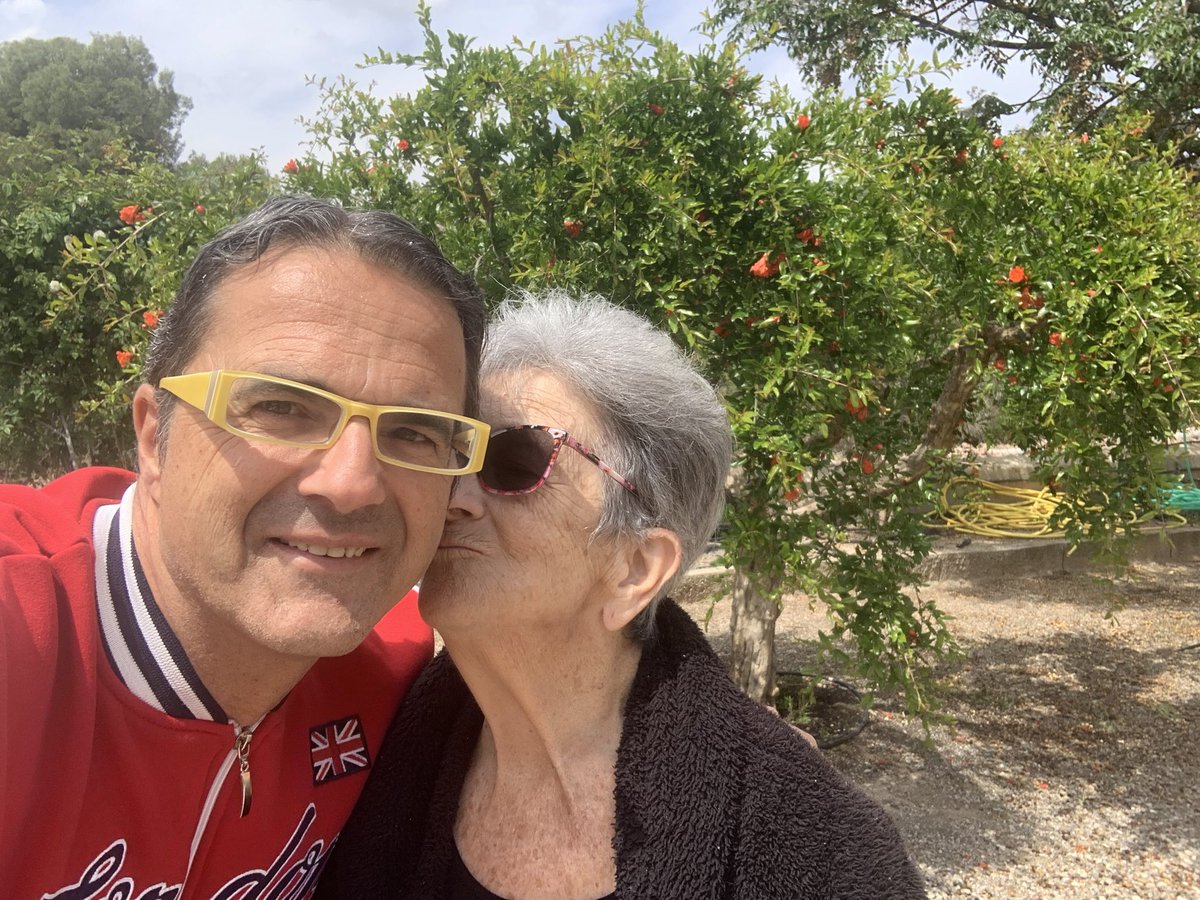 El amor de una madre no entiende de imposibles.Te Quiero, mamá❤️