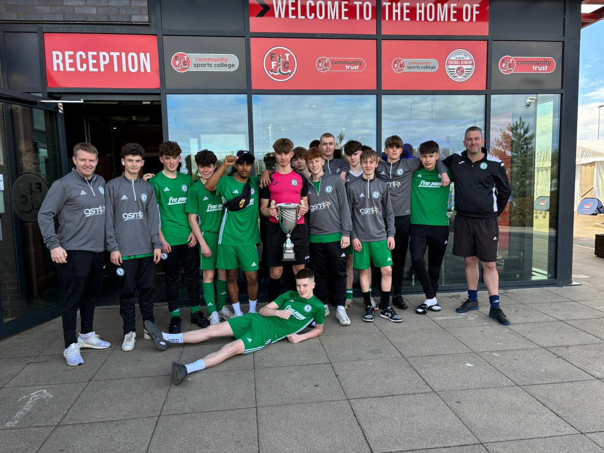 U16 Waders got to the finals!  Durham U16 Academy Premier took the title 💚
Great opportunity by coach, Paul, brave enough to take the team to Blackpool. Thanks to the parents who also supported this trip and made the journey!  

#doingitright #youthfootball 
@biggleswadetownfc