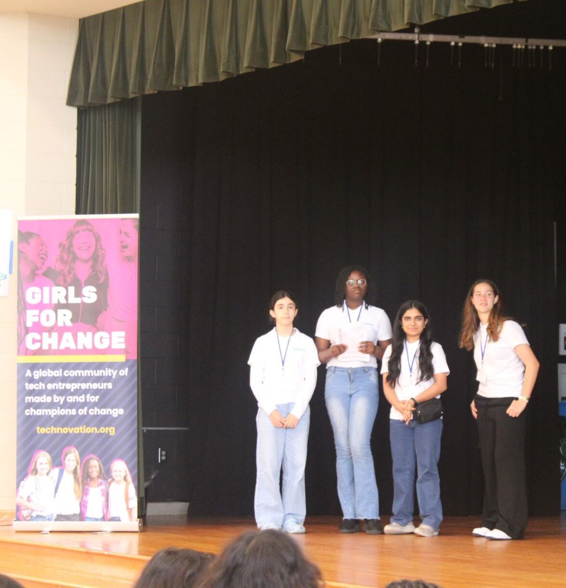 And that's a wrap! The @technovation Texas Regional Pitch Event was a success! The event was organized and planned by the #GirlsWhoCode student officers, and we are so proud of their efforts. Amazing event, ladies!!!