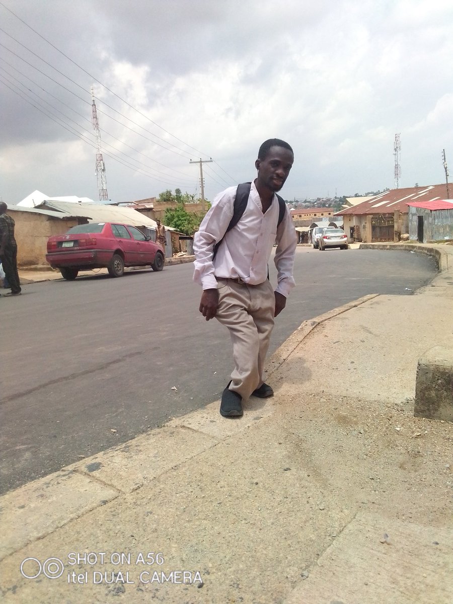 Ayodel55's tweet photo. The background it's exquisite..Jos Abattoir road linking utonkon bridge 🙌 am the light and I want you to shine to. No one must lose heaven o
#familyworshipsunday
#cormin
#womenweek
#monthofabundanceGrace
#loveyouLORD💞 https://t.co/v9GA4rPUjx