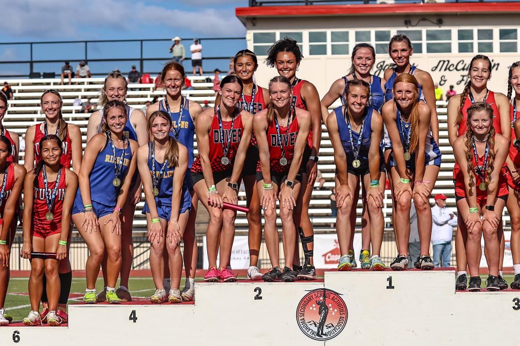 That’s a wrap for track, never thought I would be running for a state medal but I loved every second of it. 4x1- placed 3rd, 4x2- placed 2nd, open 400 I placed 5th.