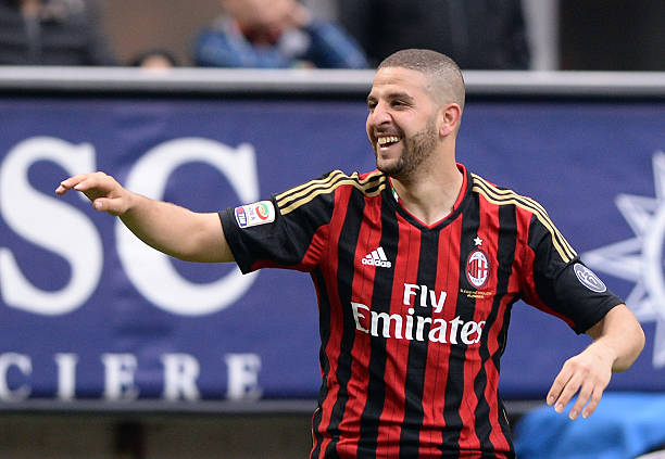 🗣️ Adel Taarabt to <a href="/Gazzetta_it/">La Gazzetta dello Sport</a>: What was your best memory at Milan? "The two debuts. In the Champions League, against Atletico Madrid, and my first appearance against Napoli at the old San Paolo. At midnight Seedorf summoned me to his room. ‘Kaka is ill, do you feel like playing