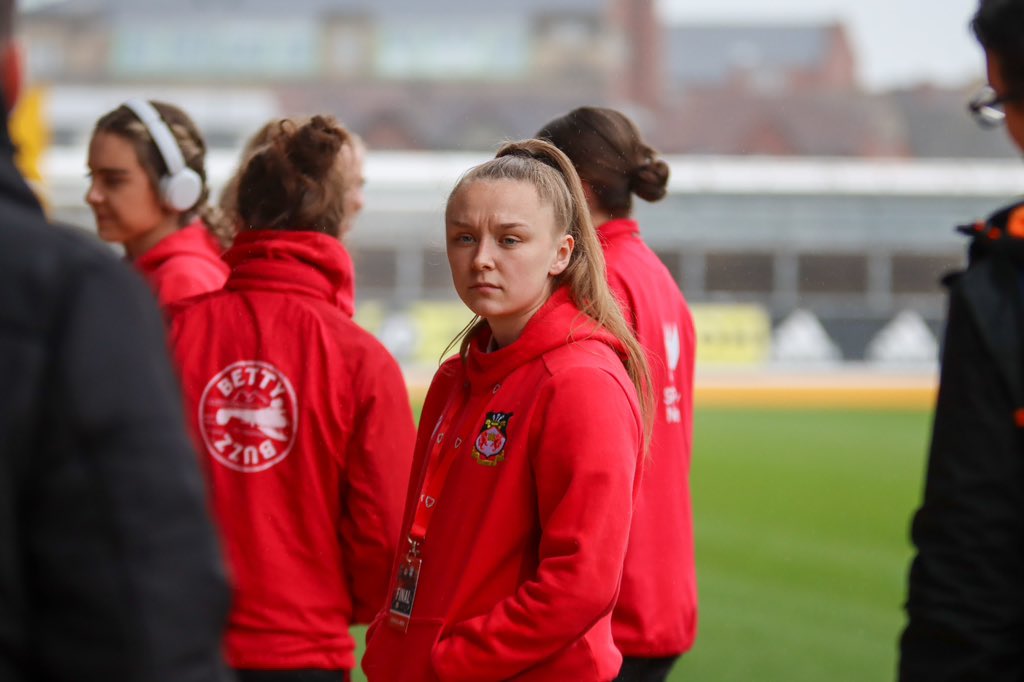 Checking out the surroundings in South Wales 👀

🔴⚪️ #WxmAFC