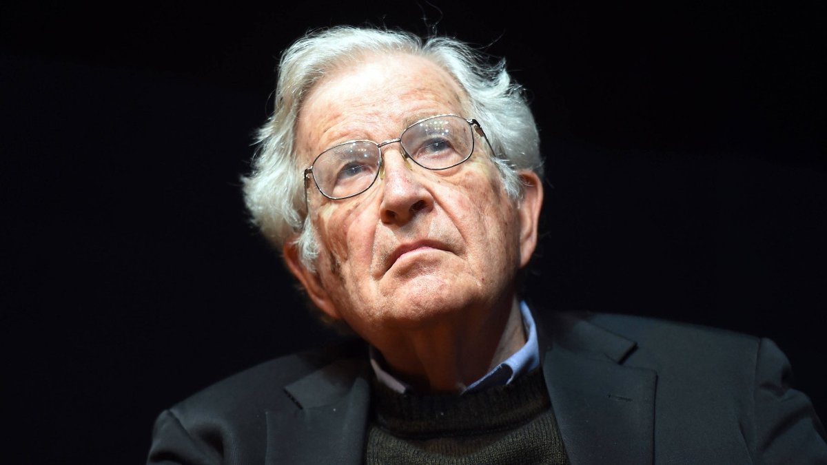 Hören wir dann auf, sie KI zu nennen. Es handelt sich hier um Plagiatssoftware.  
Sie kopiert bestehende Werke von Menschen und verändert sie so, dass sie dem Urheberrecht entgeht. 
KI ist Diebstahl geistigen Eigentums!!
Noam Chomsky, New York Times – 8. März 2023